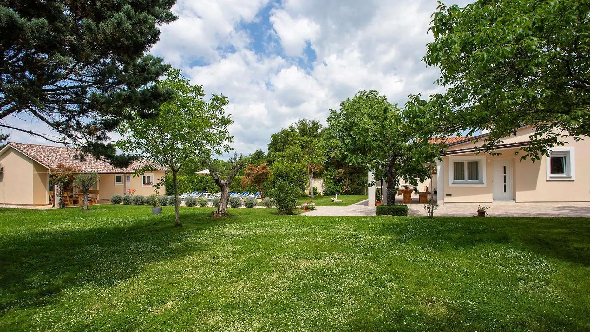 Elegant Villa With Private Pool And Stunning Garden In The Picturesque Village Of Brhanici Svetvinčenat 0*,  克罗地亚